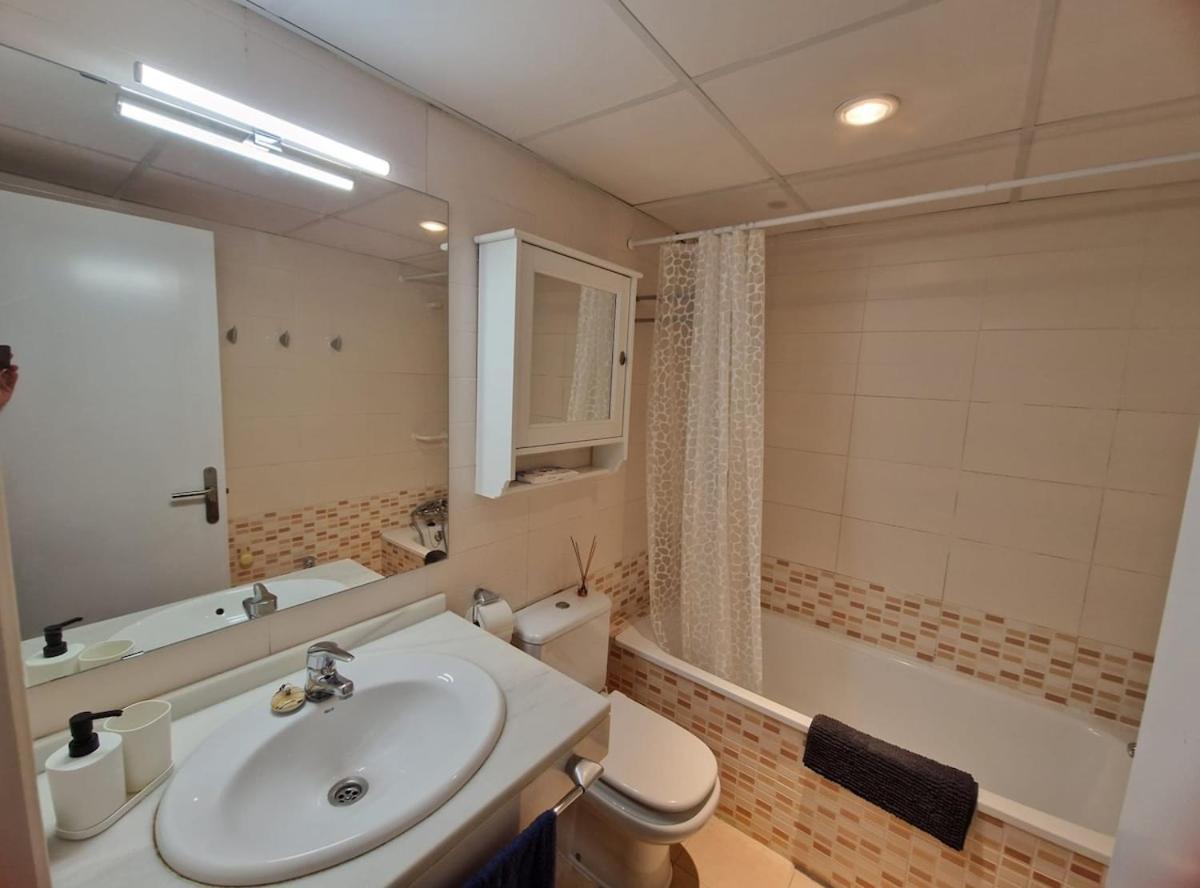 Apartamento moderno con vistas El Puerto de Santa Maria Bagian luar foto