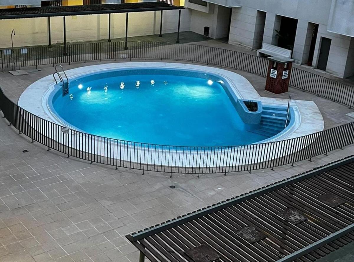 Apartamento moderno con vistas El Puerto de Santa Maria Bagian luar foto